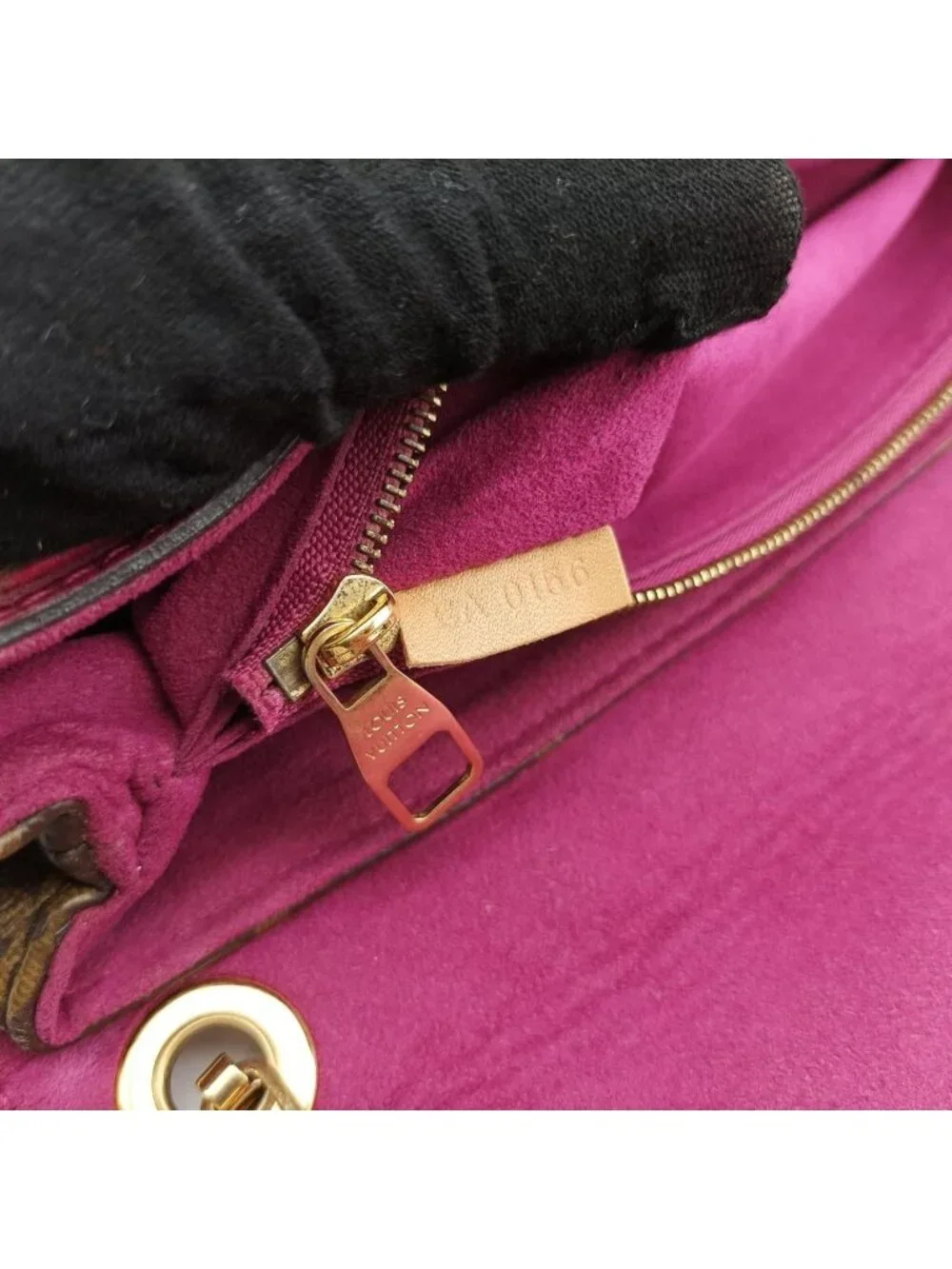 ★SOLD★ Louis Vuitton Pallas Chain Monogram Brown Aurore Canvas Calf Leather - Picture 11 of 15